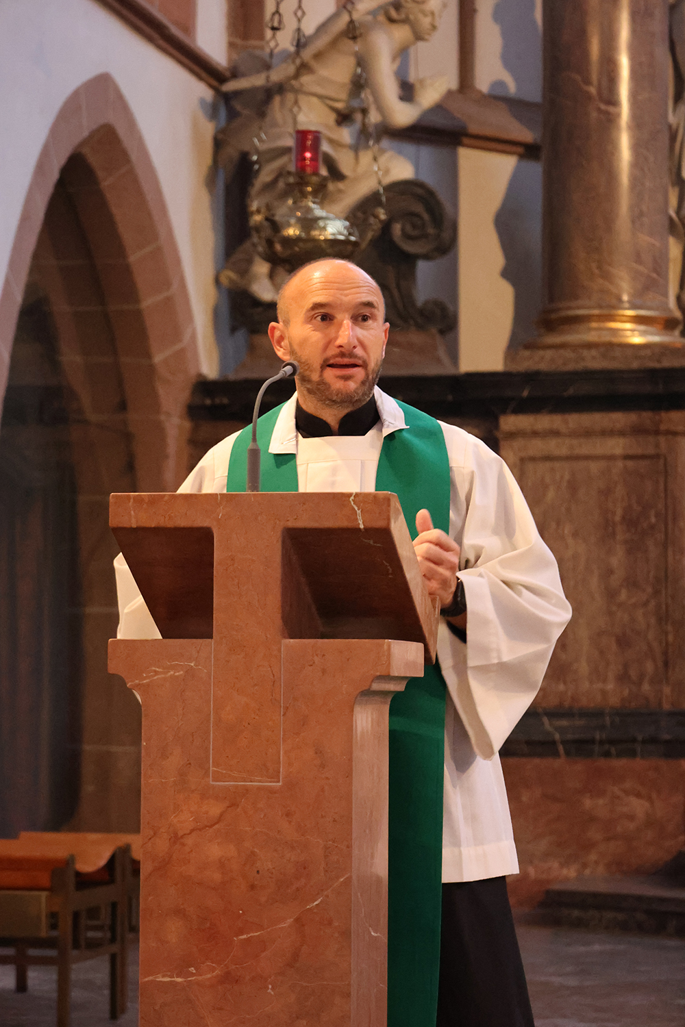 Bistumssynode Entscheidet: Alt-Katholische Kirche Bleibt Alt-Katholisch